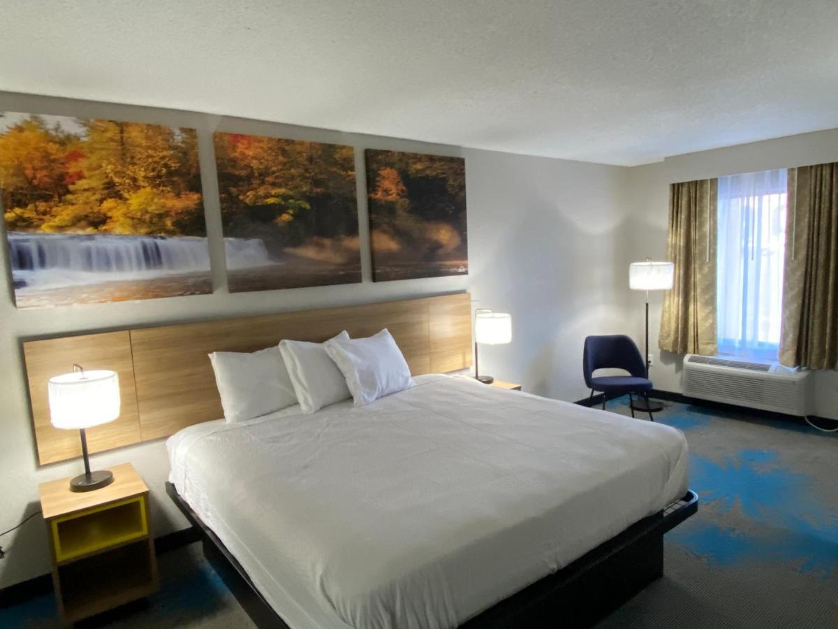 Days Inn By Wyndham Newnan Exterior photo